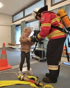 Mit dem Löschfahrzeug in den Kindergarten