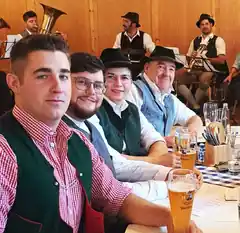Das „Beirer Blech“ lockte Weitgereiste nach Eiselfing