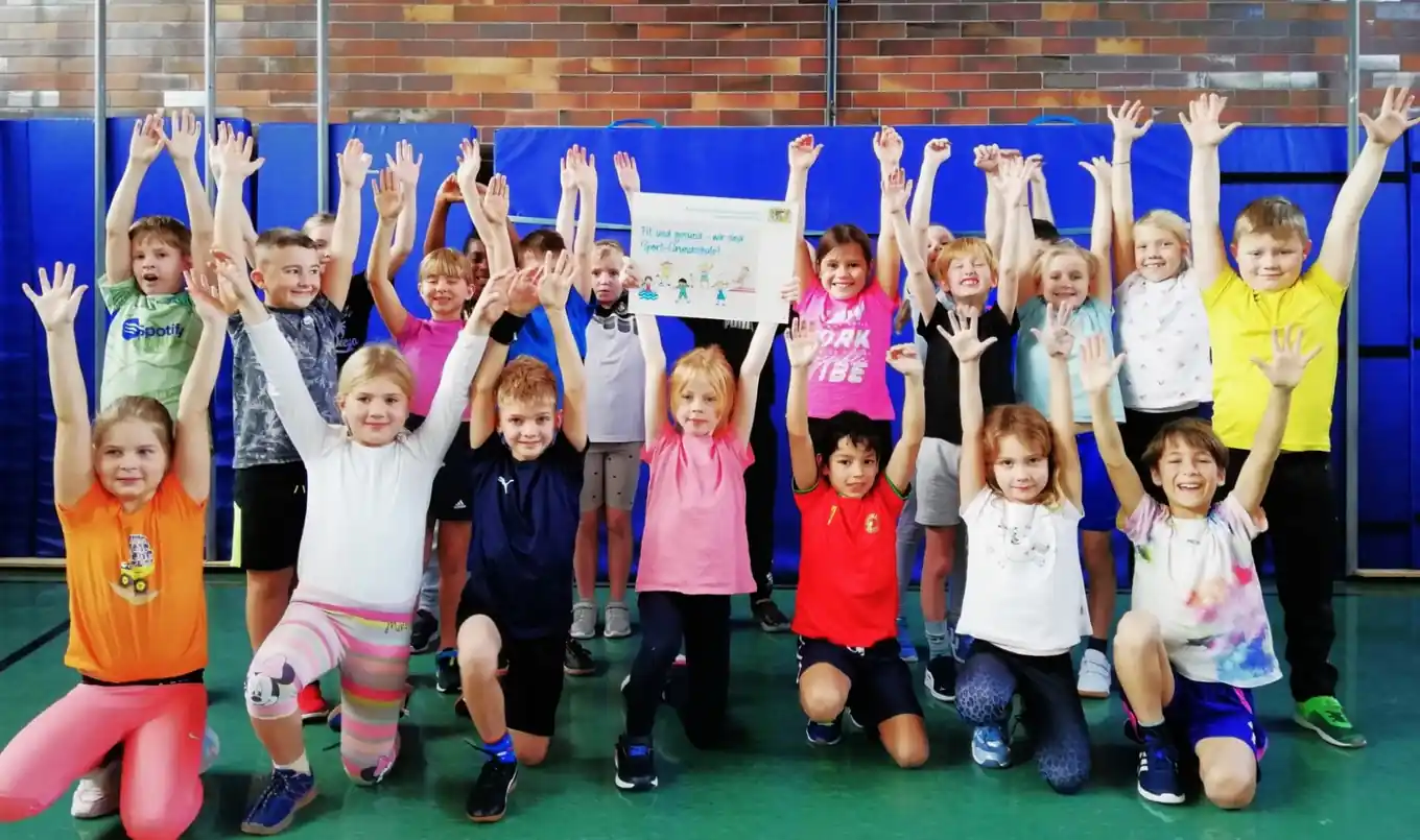 Reitmehring hat jetzt eine „Sport-Grundschule“