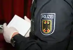 Einreiseversuche mit falschen Papieren