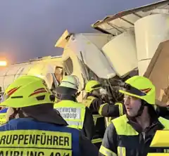 A93: Tödlicher Unfall am Stauende