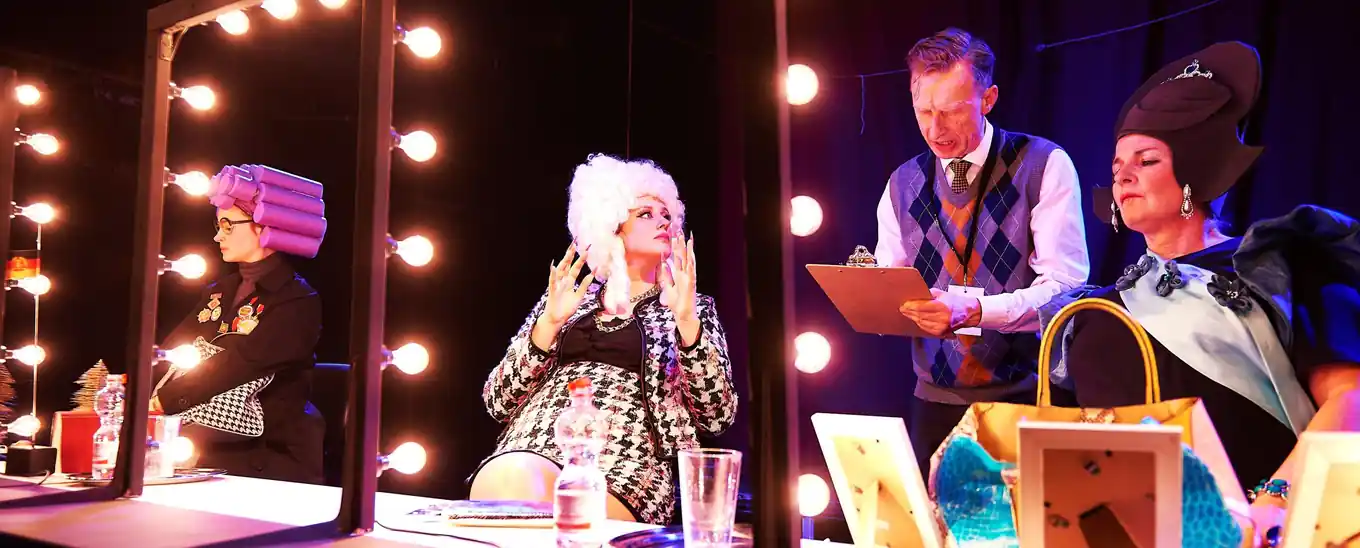 Schlaue Satire noch mal an drei Abenden