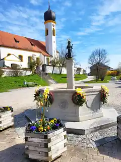 Die Osterfeiertage erhellt