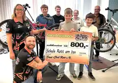Rotter Dart-Club hilft der Schule