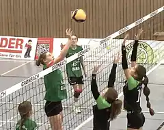 Eiselfings Jugend am Volleyball-Netz