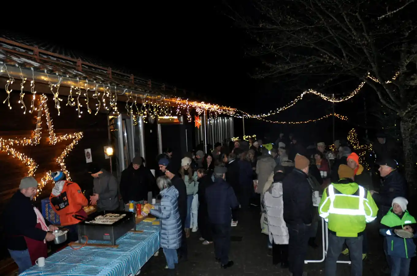 „Adventszeit-Einleuchten“ in Kirchdorf