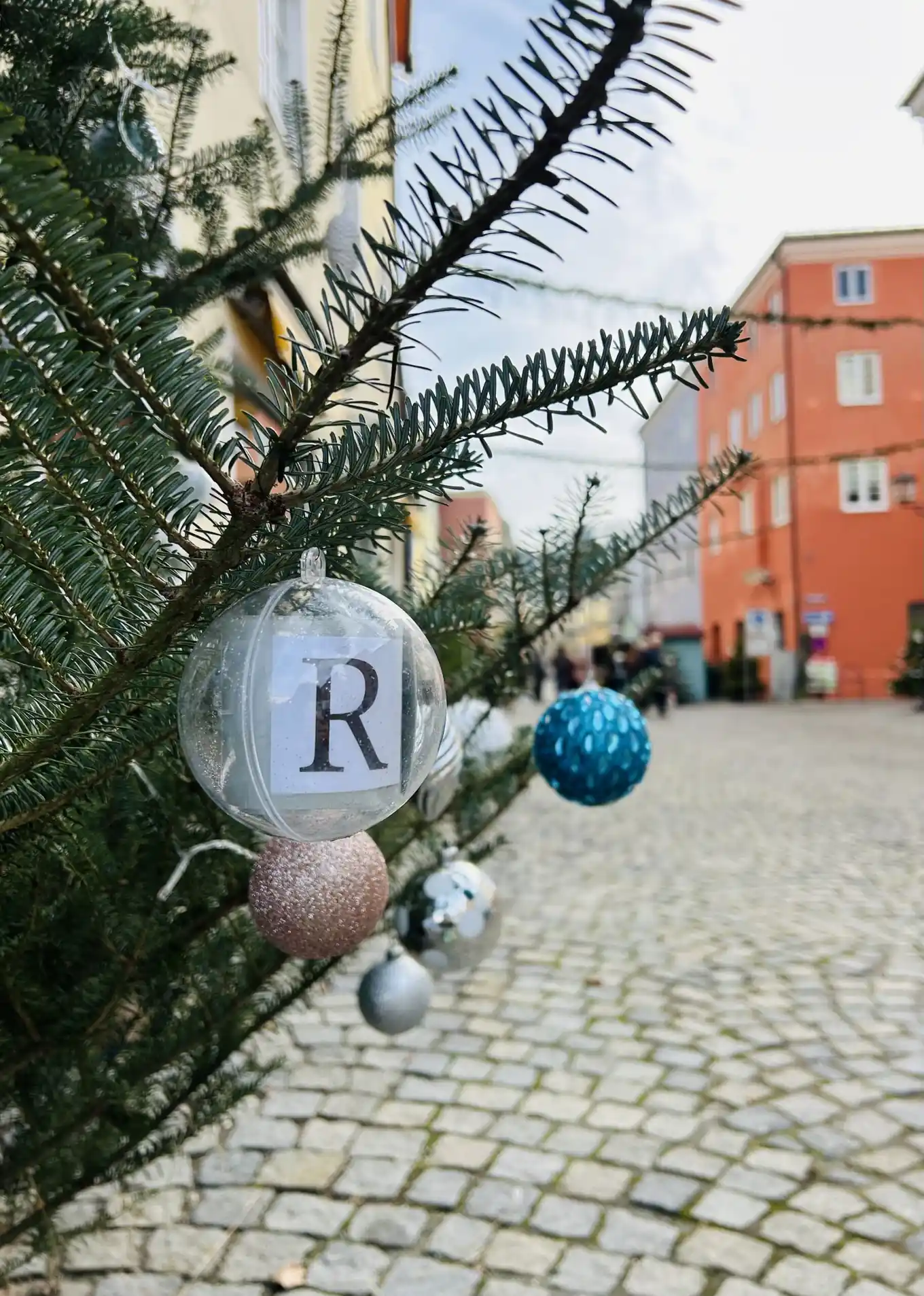 Von Kugeln und Buchstaben