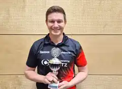 Der neue Tischtennis-Stadtmeister: Samson Kröff