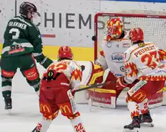 Pulkkinen-Doppelpack bändigt Kaufbeuren