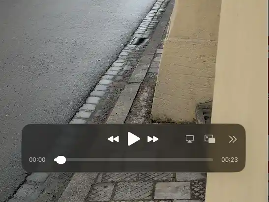 Sie kommen!