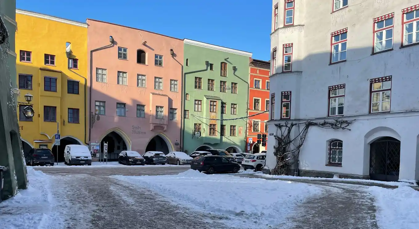 „Wasserburg aus fünf Jahrhunderten“