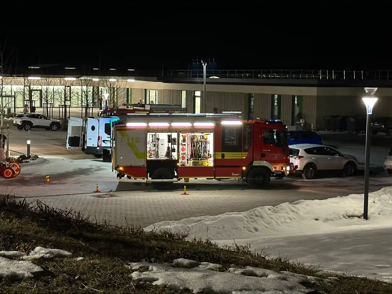 In Gabersee: Reisemobil in Flammen