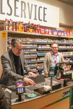 Konzentriertes Arbeiten für einen guten Zweck