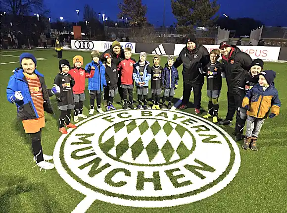 Griesstätter Fußball-Kids im FC Bayern-Campus