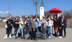 Sieben Säcke voller Müll am Bauhof abgeliefert