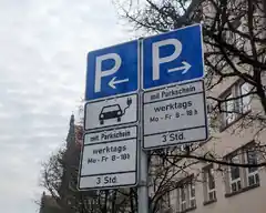 Beschilderung von E-Ladesäulen