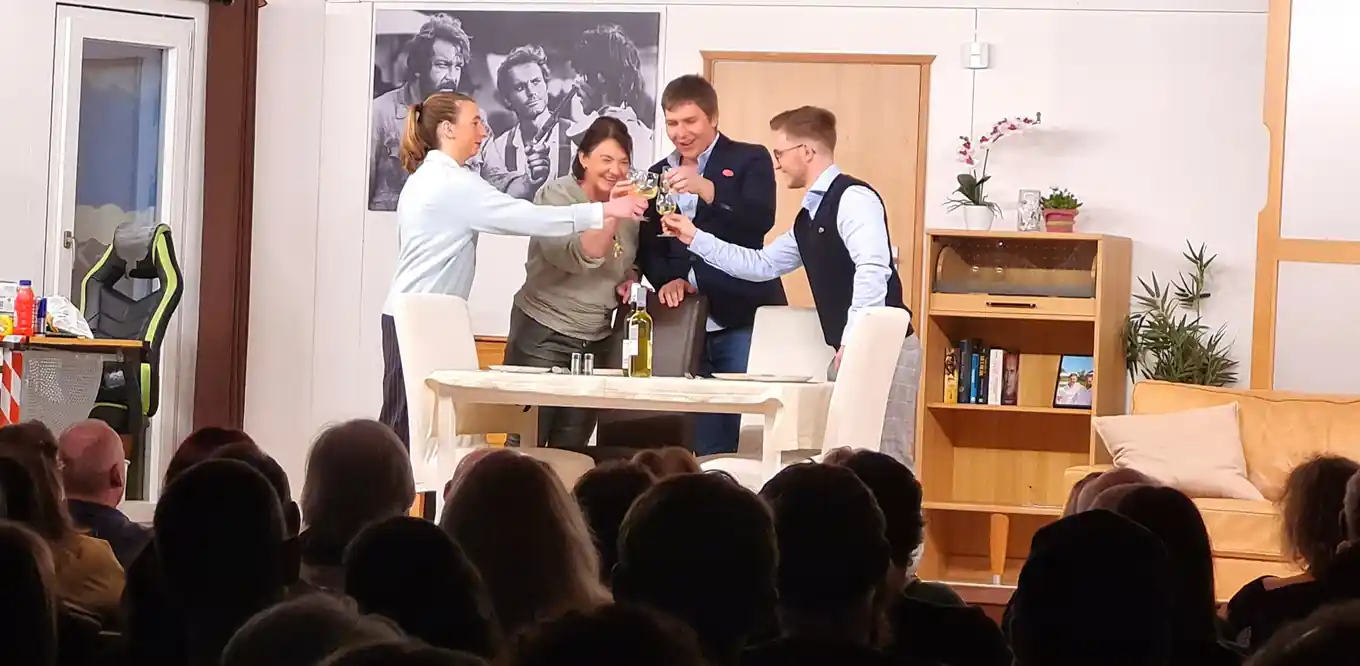 Lustig is in Griesstätt mit „Charleys Tante“