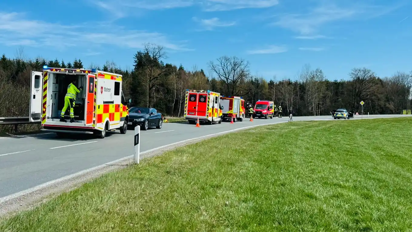Motorradfahrer bei Unfall schwer verletzt