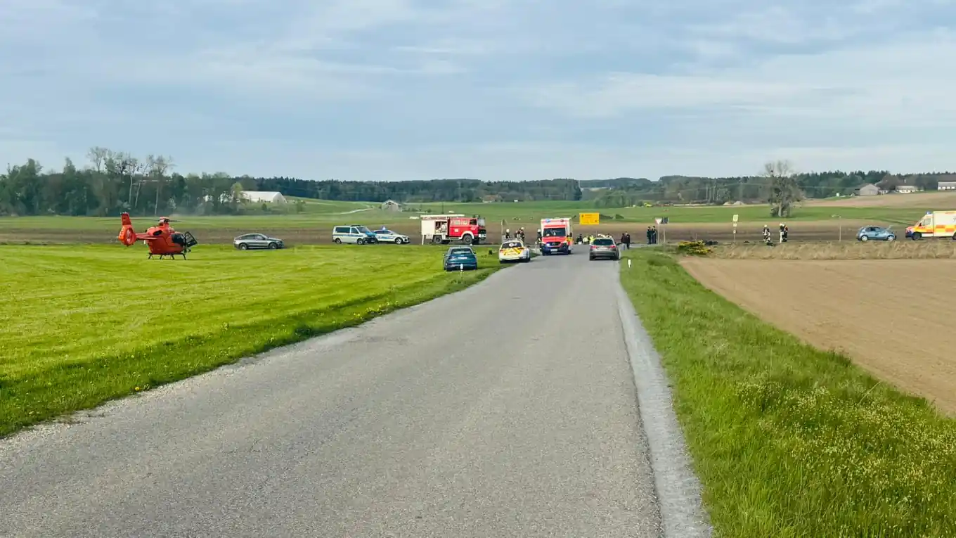 +++ Schwerer Unfall bei Alteiselfing +++