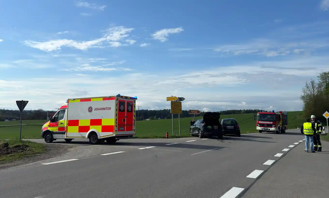 Verkehrsunfall auf der Kreisstaße