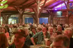 Chris Boettcher begeistert in der Wiesn-Alm