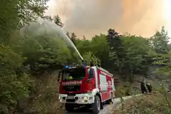 Jetzt sind zehn Hubschrauber im Einsatz