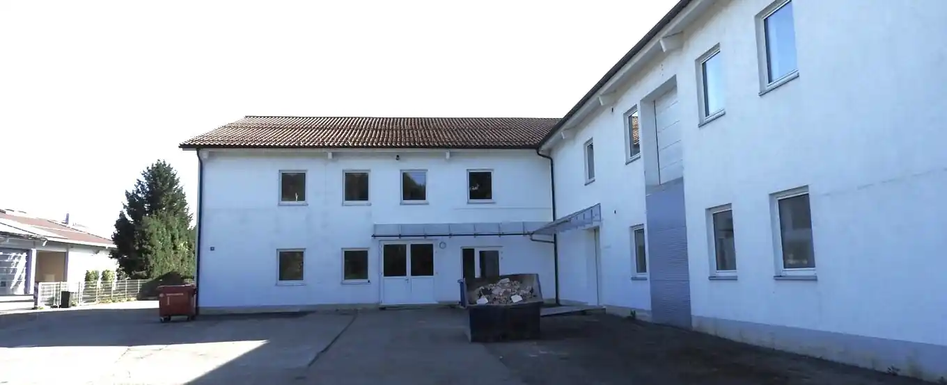 Rott: Landratsamt belegt Sammelunterkunft