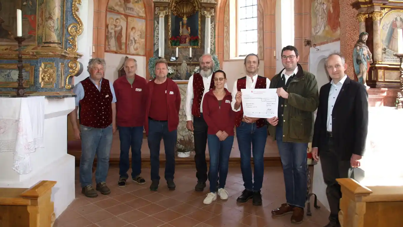 Theaterer unterstützen Kirche in Meilham