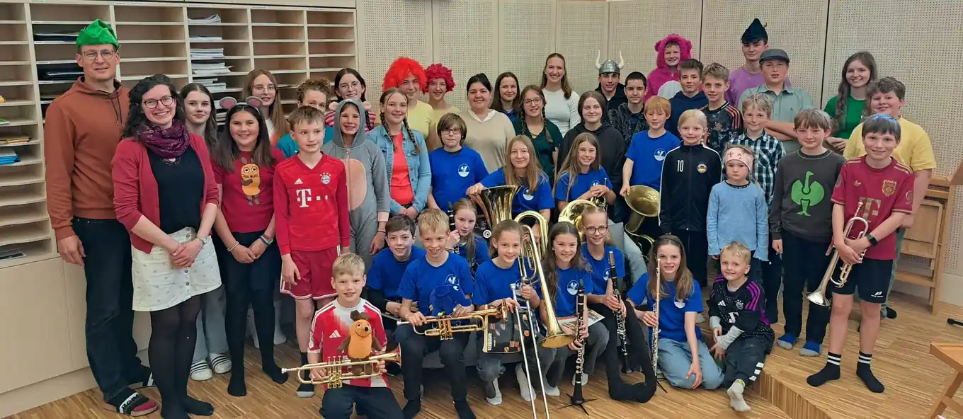 Kinder entdeckten die Welt der Musik