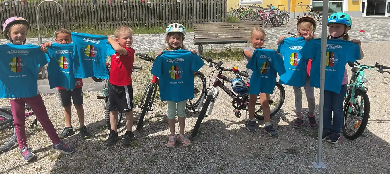 T-Shirts für kleine Biker