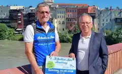Sparkasse hilft dem Verein „Schellen Sau“