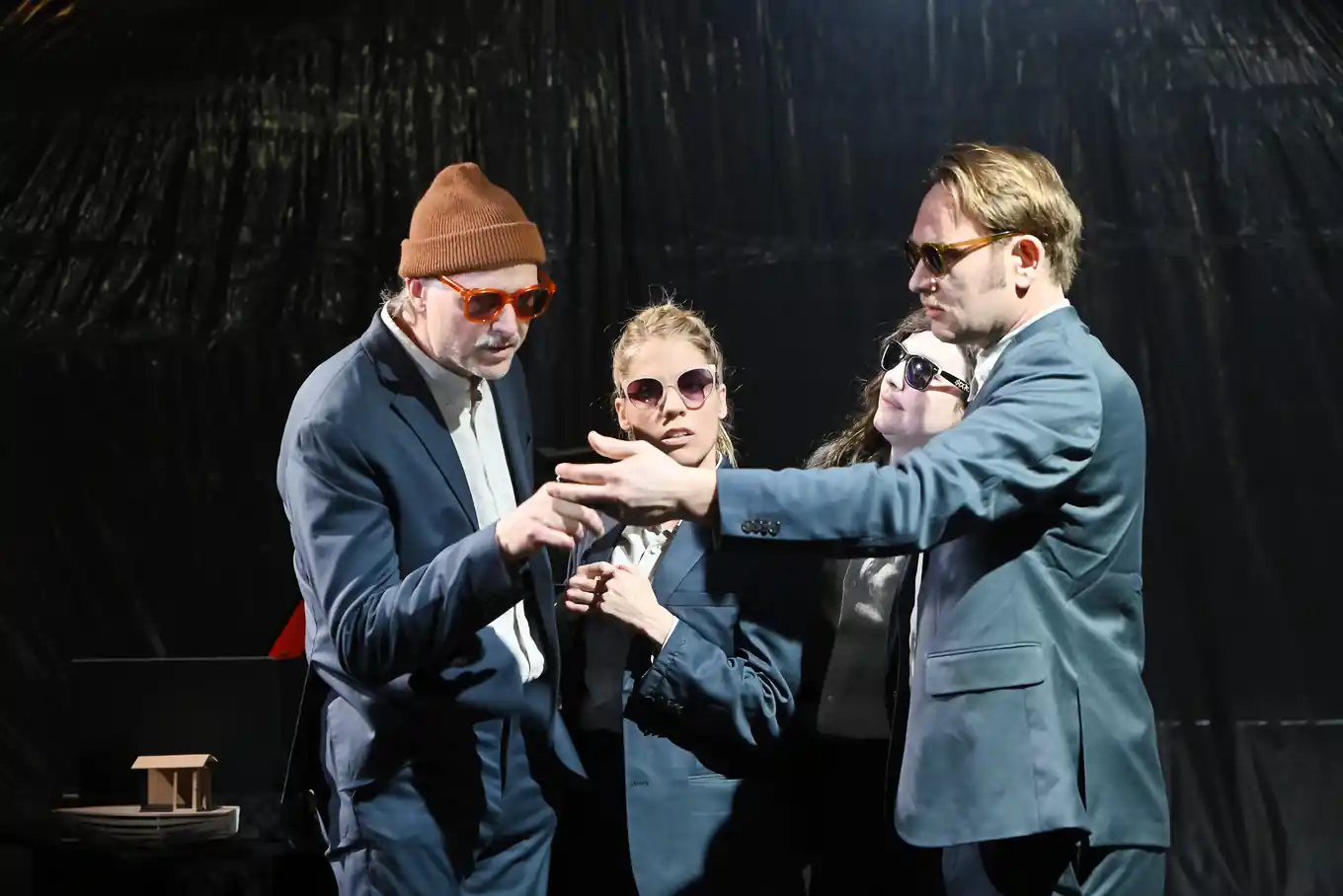 Theatertage heute: Wer ist Julius?