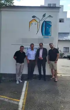 Wahrzeichen der Stadt voller Leben