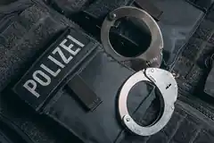 Sieben Einträge im Polizeicomputer