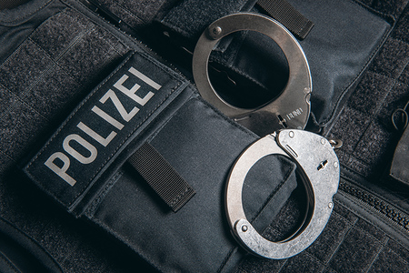 Sieben Einträge im Polizeicomputer