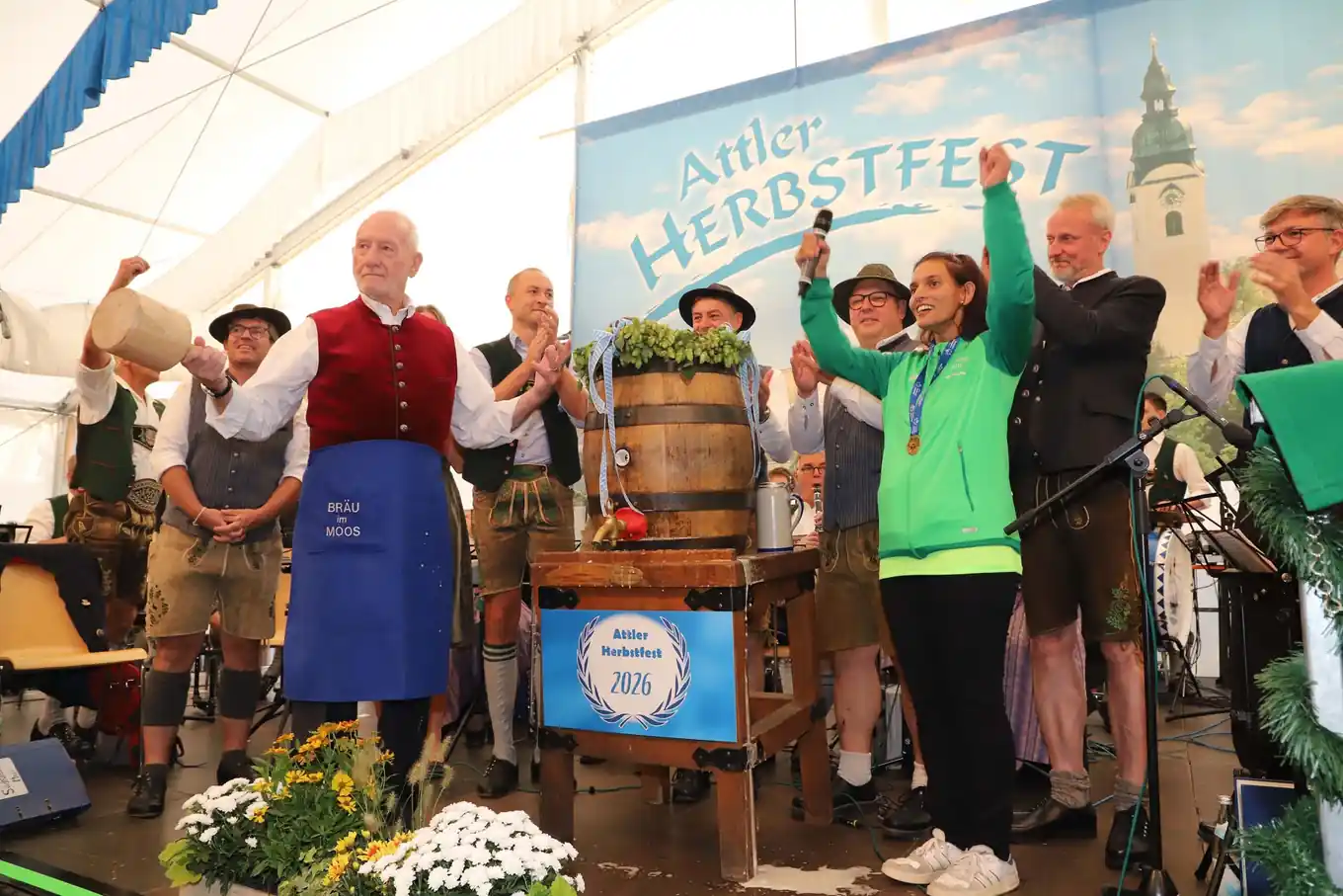 O’zapft is beim Attler Herbstfest